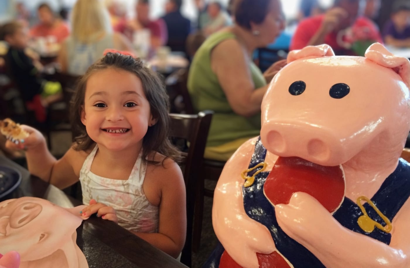 Little Lucy at restaurant
